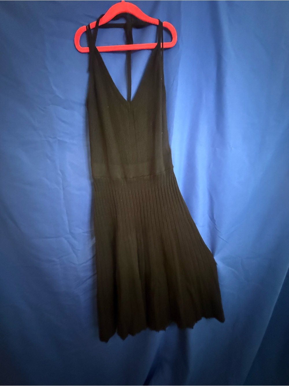 Black Pleated V-Neck Halter Women's Dress Small